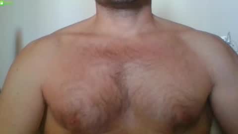 newtyguy90 online show from February 19, 2:46 pm