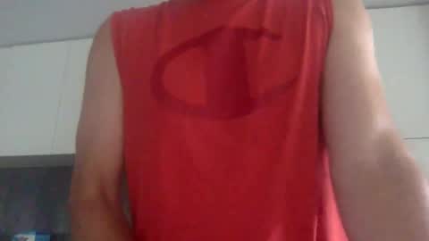 Snapshot of newysub75 chatting on January 30, 3:11 am newysub75 online show from January 30, 3:11 am