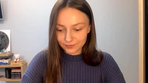 Snapshot of next_fantasy_bb chatting on October 31, 2:07 pm Agne online show from October 31, 2:07 pm