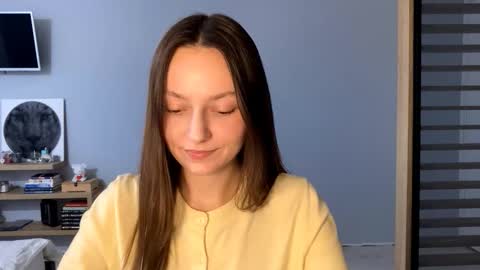 Snapshot of next_fantasy_bb chatting on December 19, 2:02 pm Agne online show from December 19, 2:02 pm