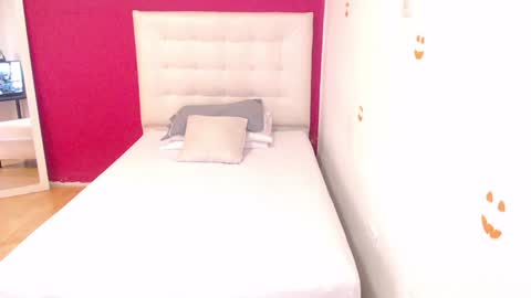 Snapshot of nextdoor_fantasy chatting on December 12, 1:49 pm nextdoor_fantasy online show from December 12, 1:49 pm