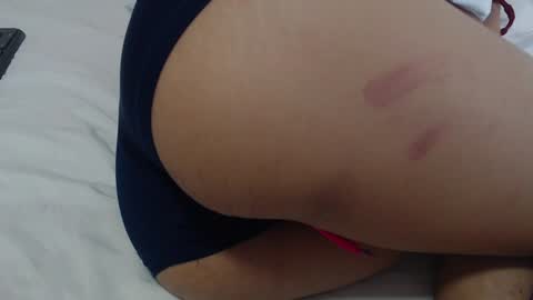 Snapshot of nextdoor_fantasy chatting on December 18, 6:21 am nextdoor_fantasy online show from December 18, 6:21 am