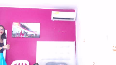 Snapshot of nextdoor_fantasy chatting on December 23, 3:07 am nextdoor_fantasy online show from December 23, 3:07 am