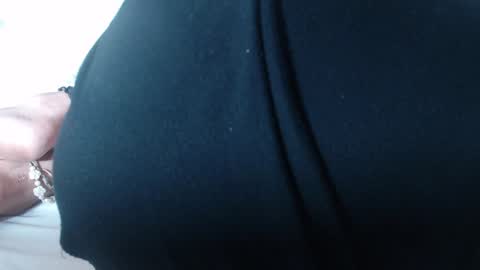 Snapshot of nextdoor_fantasy chatting on January 16, 9:48 am nextdoor_fantasy online show from January 16, 9:48 am