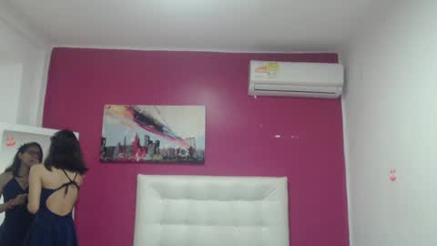 Snapshot of nextdoor_fantasy chatting on February 12, 3:18 am nextdoor_fantasy online show from February 12, 3:18 am