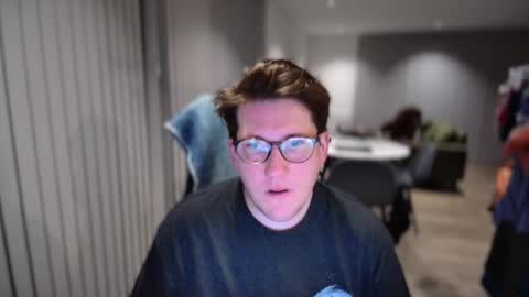 Snapshot of nextgenerationdave100 chatting on February 19, 9:14 pm nextgenerationdave100 online show from February 19, 9:14 pm