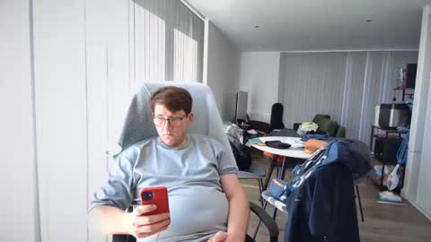 Snapshot of nextgenerationdave100 chatting on September 19, 1:34 pm nextgenerationdave100 online show from September 19, 1:34 pm