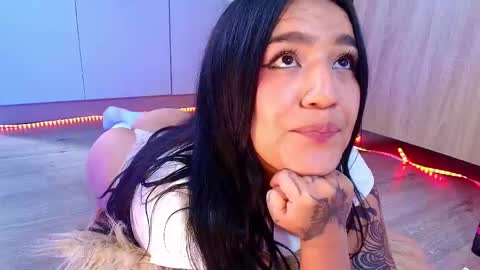 Valery Gonzales online show from April 24, 6:54 pm