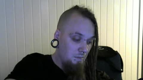 Snapshot of nezvers chatting on January 19, 7:58 pm YouPick online show from January 19, 7:58 pm