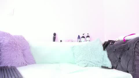 Snapshot of nezzukoo chatting on May 13, 7:22 pm nezzukoo online show from May 13, 7:22 pm