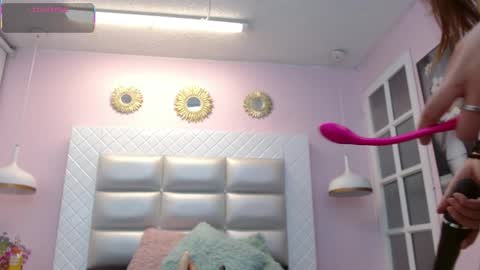 Snapshot of nezzukoo chatting on May 14, 7:31 pm nezzukoo online show from May 14, 7:31 pm
