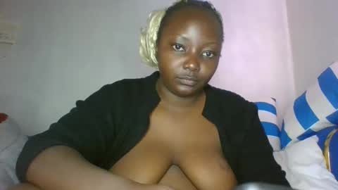 Snapshot of nge387170 chatting on May 25, 9:59 am nge387170 online show from May 25, 9:59 am
