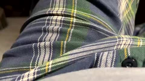 Snapshot of ngianop chatting on December 25, 2:35 am ngianop online show from December 25, 2:35 am