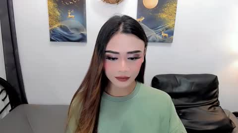 Snapshot of nhicolehollywood chatting on November 15, 2:31 am hottie nicole online show from November 15, 2:31 am