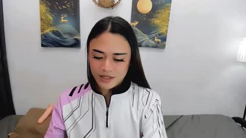 Snapshot of nhicolehollywood chatting on November 16, 12:27 am hottie nicole online show from November 16, 12:27 am