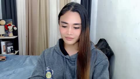 hottie nicole online show from January 7, 2:03 am