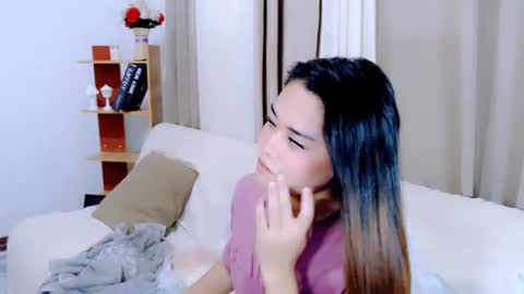 Snapshot of nhicolehollywood chatting on June 10, 2:01 am hottie nicole online show from June 10, 2:01 am