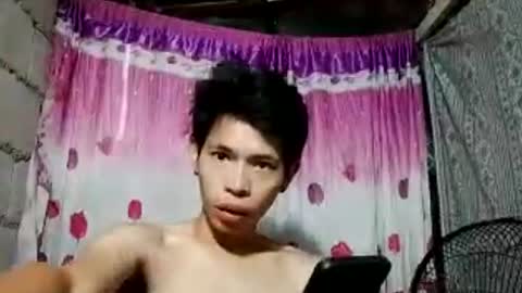 Snapshot of nhokz439929 chatting on June 24, 1:04 am nhokz439929 online show from June 24, 1:04 am