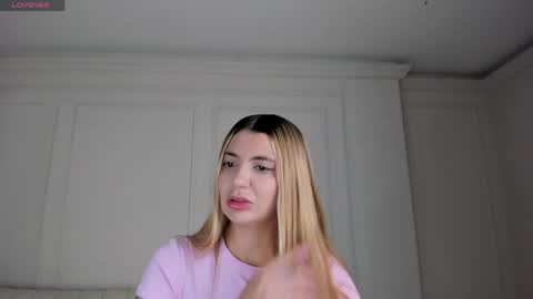 SQUIRTER DOLL    online show from April 25, 8:28 pm