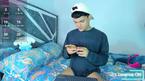 Snapshot of niall_falcon chatting on September 25, 2:21 pm Niall online show from September 25, 2:21 pm