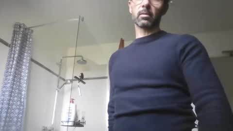 Snapshot of nicefrenchguy79 chatting on November 5, 9:20 am nicefrenchguy79 online show from November 5, 9:20 am