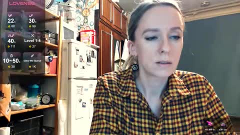 Snapshot of nicekat chatting on October 22, 7:24 pm Kathrine online show from October 22, 7:24 pm