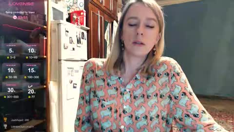 Kathrine online show from October 26, 4:57 pm