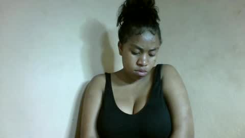 Snapshot of nicelly01 chatting on July 14, 10:26 pm nicelly01 online show from July 14, 10:26 pm