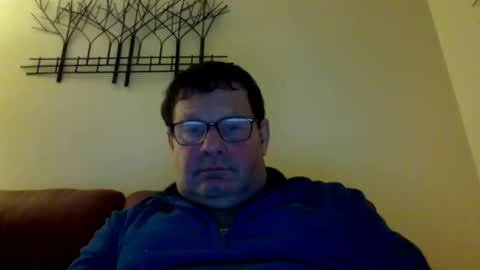 Keith999 online show from February 9, 11:04 pm