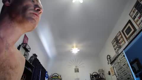 niceonebrov online show from February 9, 1:31 am