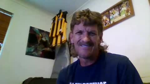 Snapshot of niceozziecockxxx chatting on January 16, 10:55 pm Sexiishaine online show from January 16, 10:55 pm