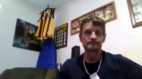 Snapshot of niceozziecockxxx chatting on November 26, 3:07 am Sexiishaine online show from November 26, 3:07 am