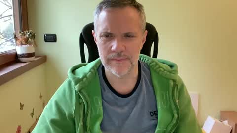 Andrew online show from December 19, 7:29 am