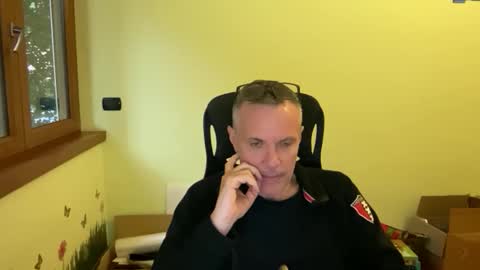 Andrew online show from October 1, 4:46 pm