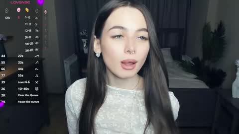 Nicole online show from February 23, 7:33 pm