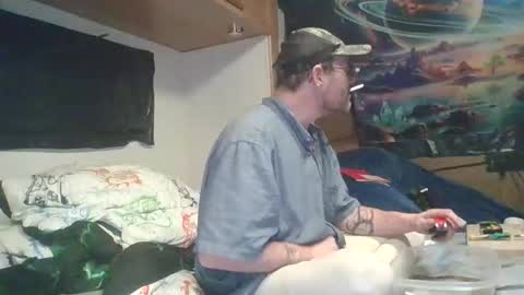 nicholasjesse51 online show from February 13, 3:35 am