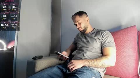 Snapshot of nicholassx chatting on September 29, 4:28 am Nicholassx online show from September 29, 4:28 am