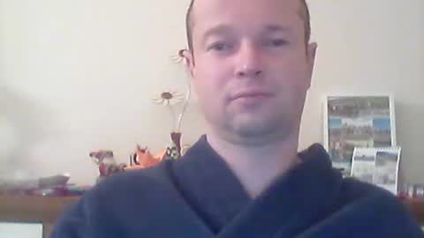 nick1990b online show from January 12, 5:29 pm
