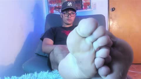 Snapshot of nick_1606 chatting on October 8, 6:44 am nick online show from October 8, 6:44 am