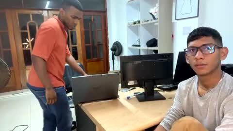 Snapshot of nick_collins20 chatting on February 22, 10:29 am Nick online show from February 22, 10:29 am