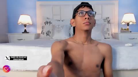 Snapshot of nick_collins20 chatting on September 13, 4:34 am Nick online show from September 13, 4:34 am