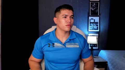 Snapshot of nick_fenix chatting on September 10, 5:07 am nick fenix online show from September 10, 5:07 am