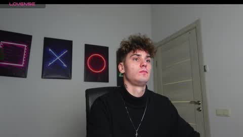 Snapshot of nick_phillip chatting on October 26, 2:45 pm NICK PHILLIP online show from October 26, 2:45 pm