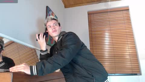 Nick  online show from February 6, 12:19 pm