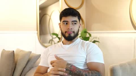 Jhohan online show from December 17, 12:33 pm