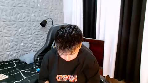 Snapshot of nickdaks chatting on July 21, 5:43 am nickdaks online show from July 21, 5:43 am