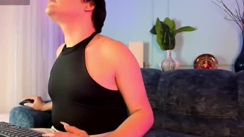 nicki_ripperton online show from January 8, 12:07 pm