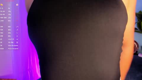 Snapshot of nicki_ripperton chatting on June 5, 4:41 am nicki_ripperton online show from June 5, 4:41 am