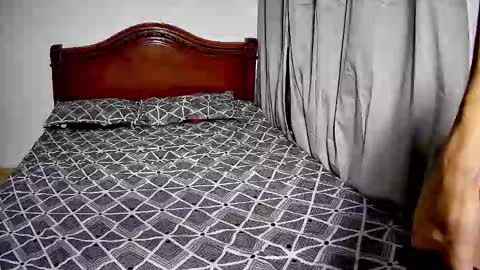 nicki online show from March 15, 11:00 pm