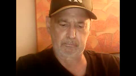 nickincali online show from December 2, 1:25 am